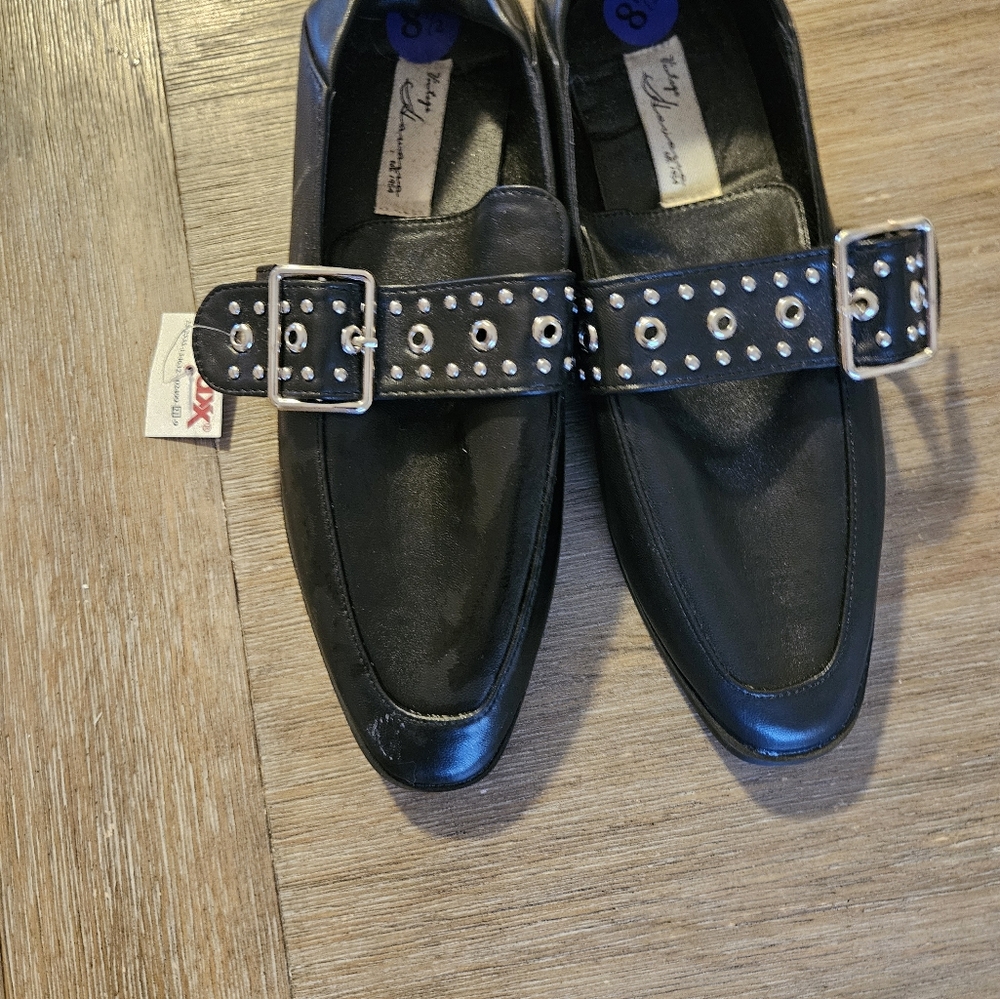 Trendy Black Flats with Silver Accents- Size 8.5